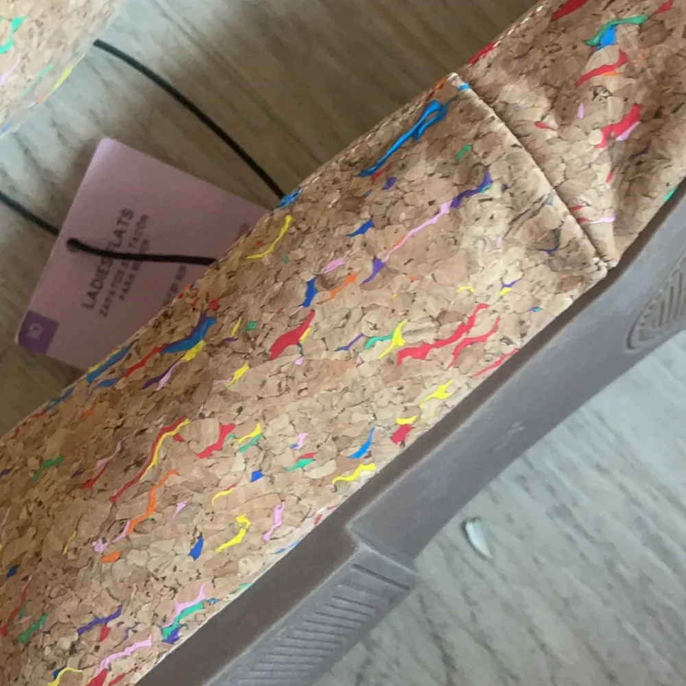 Lilly and Dan splattered painted cork shoes tan size 13